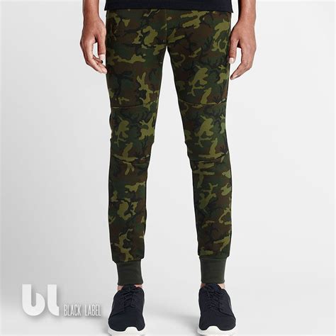 Nike Camouflage Kleidung 